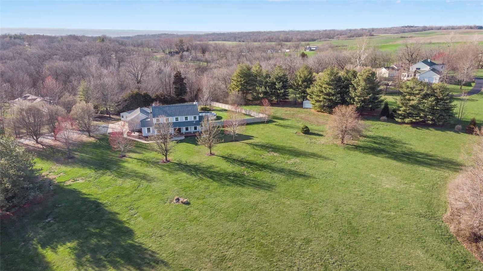 7145 Reichert Road Columbia, IL 62236 - Photo 2 of 67 Gallery Image 2