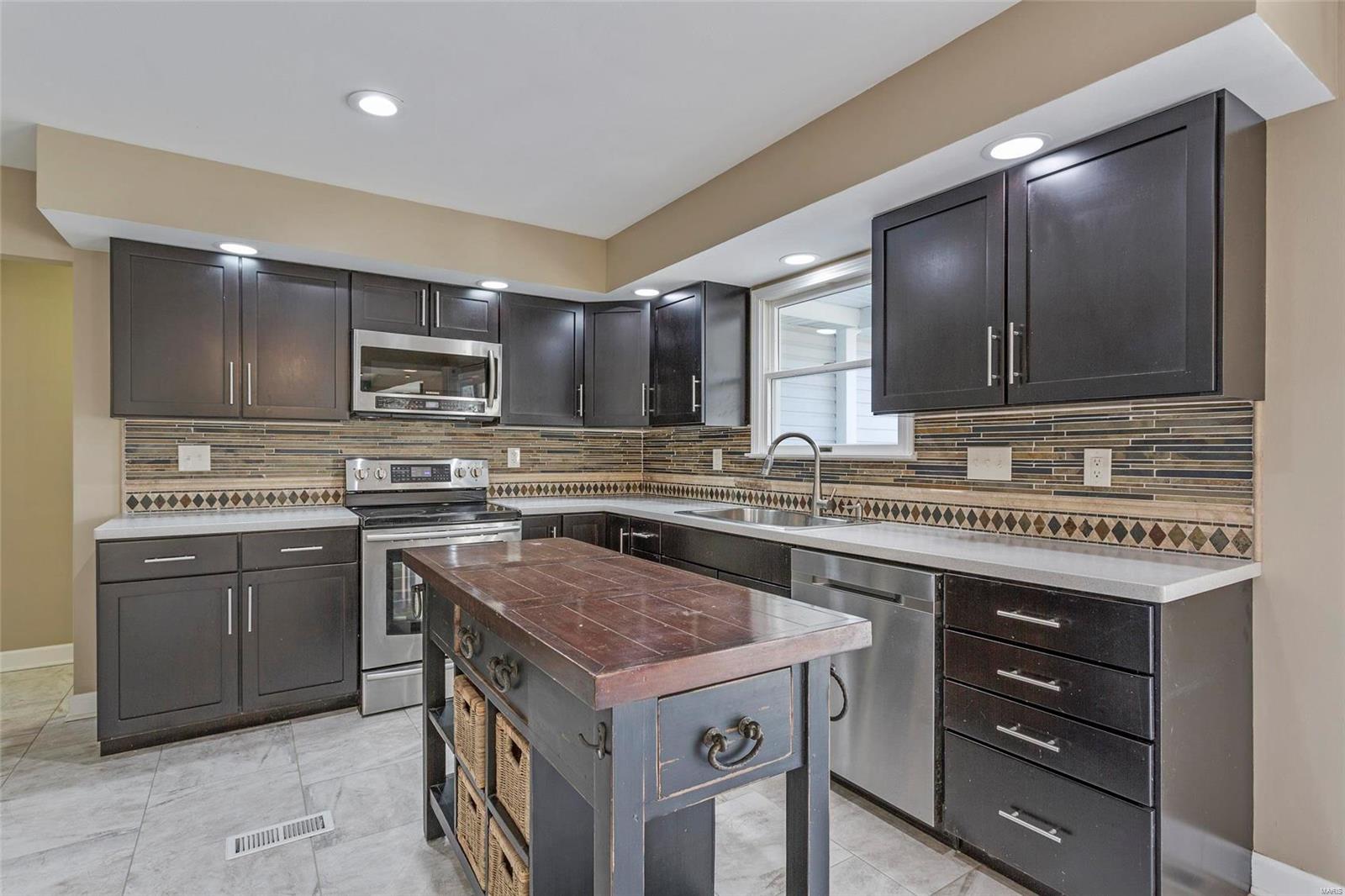 7145 Reichert Road Columbia, IL 62236 - Photo 13 of 67 Gallery Image 13