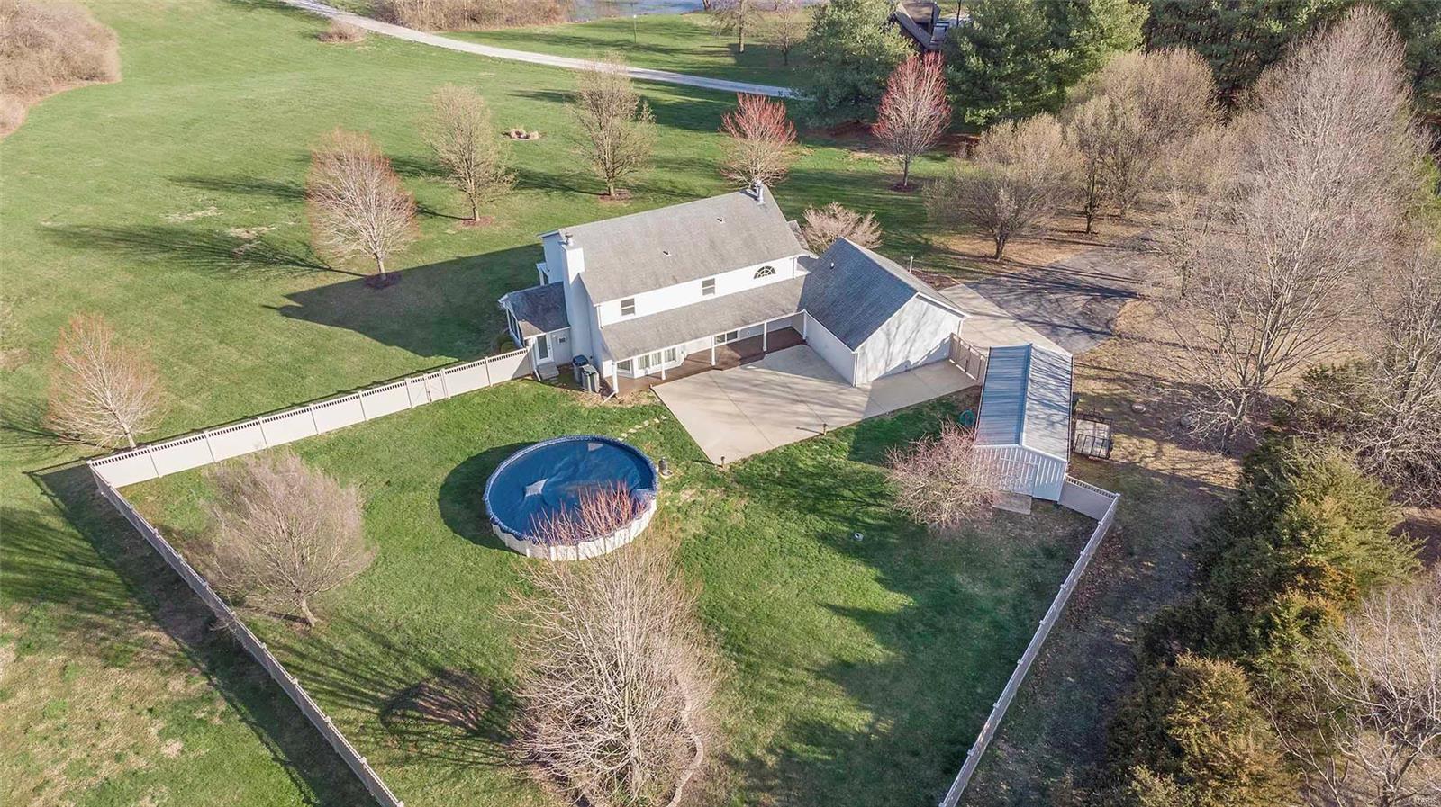 7145 Reichert Road Columbia, IL 62236 - Photo 3 of 67 Gallery Image 3
