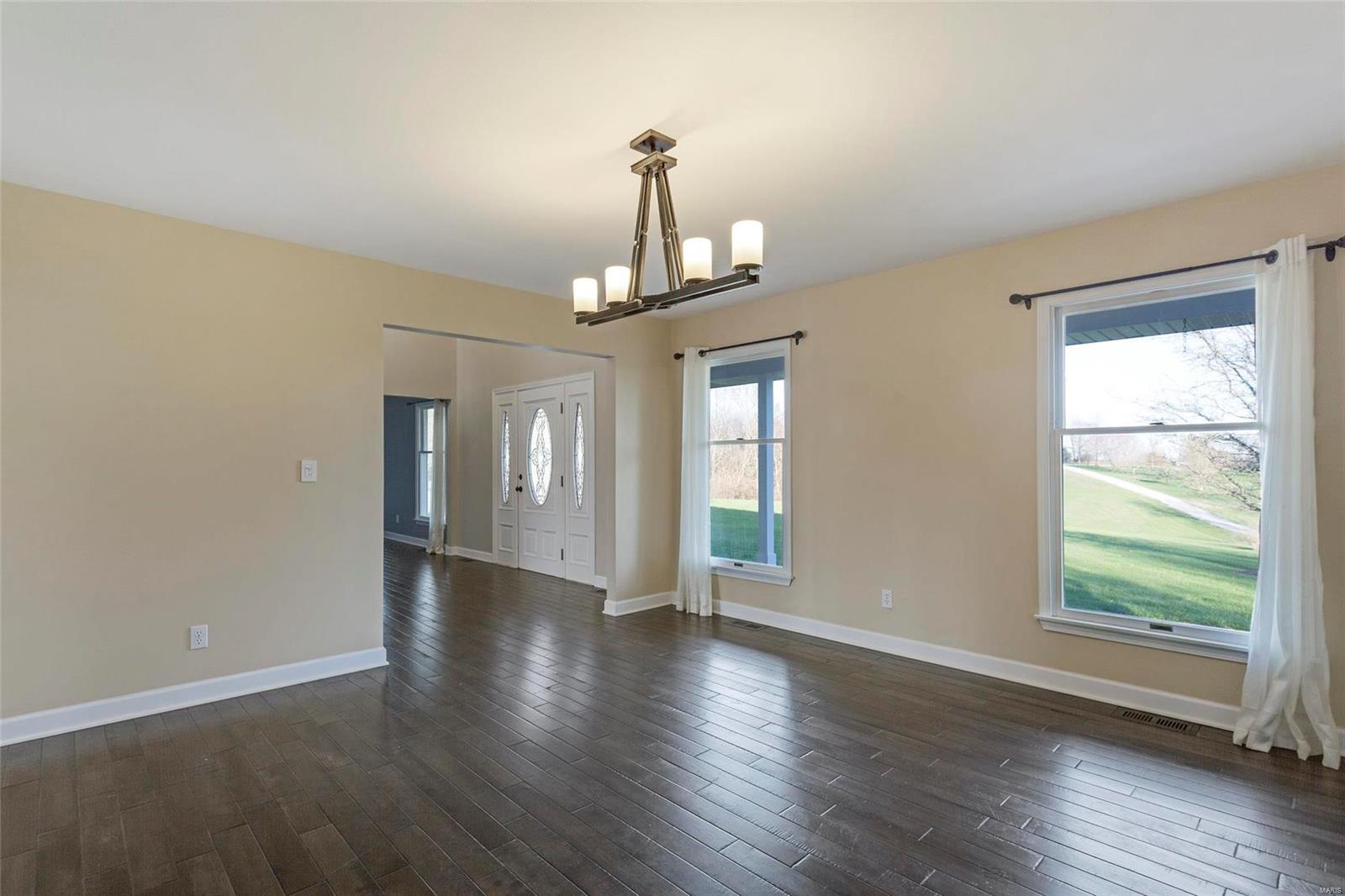 7145 Reichert Road Columbia, IL 62236 - Photo 9 of 67 Gallery Image 9