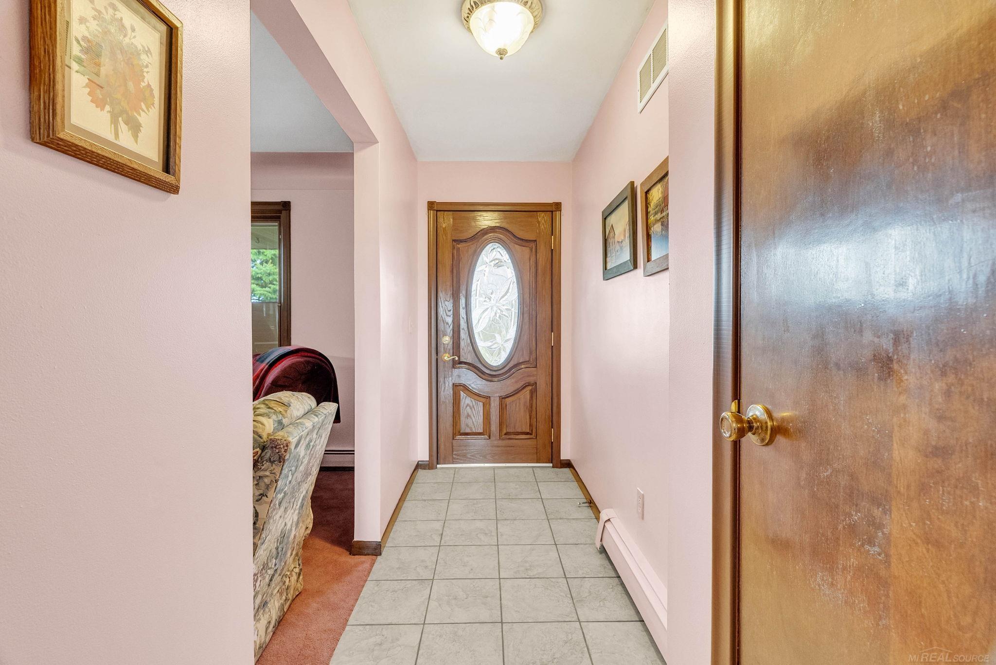 1370 Forester Road Deckerville, MI 48427 - Photo 15 of 55 50172137-61b56d7f-c66c-4b77-bc17-5ab78ce79edb.JPG