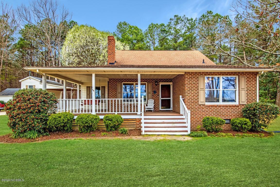 3183 McCaskey Road Williamston, NC 27892 - Photo 1 of 42 1