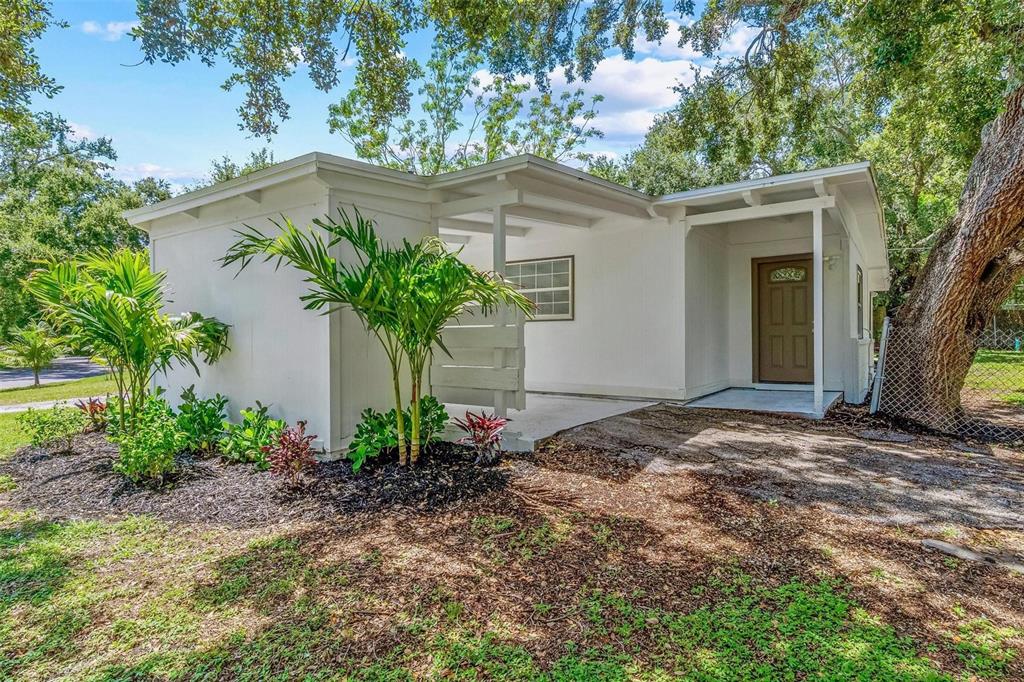 1372 Mary L Road Clearwater, FL 33755 - Photo 1 of 1 Gallery Image 1