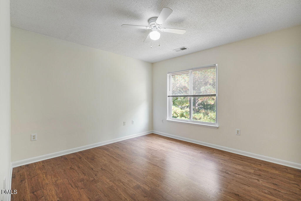 1411 Collegiate Circle, Unit 302 Raleigh, NC 27606 - Photo 15 of 43 oct7-58