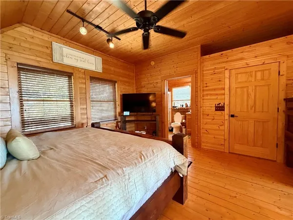 $499,000 | 217 Clubhouse Drive, Traphill, NC 28685