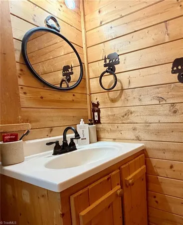 $499,000 | 217 Clubhouse Drive, Traphill, NC 28685
