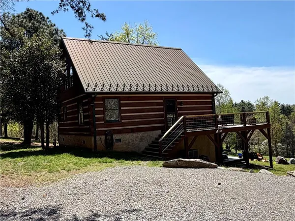 $499,000 | 217 Clubhouse Drive, Traphill, NC 28685