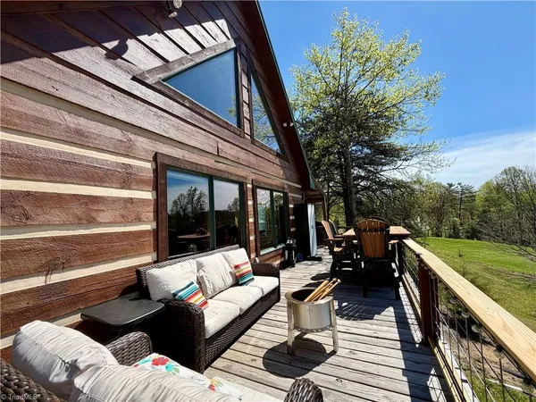 $499,000 | 217 Clubhouse Drive, Traphill, NC 28685