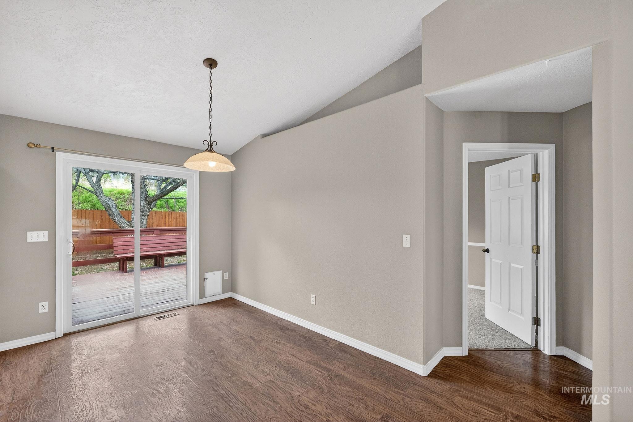 11157 West Red Maple Drive Boise, ID 83709 - Photo 8 of 48