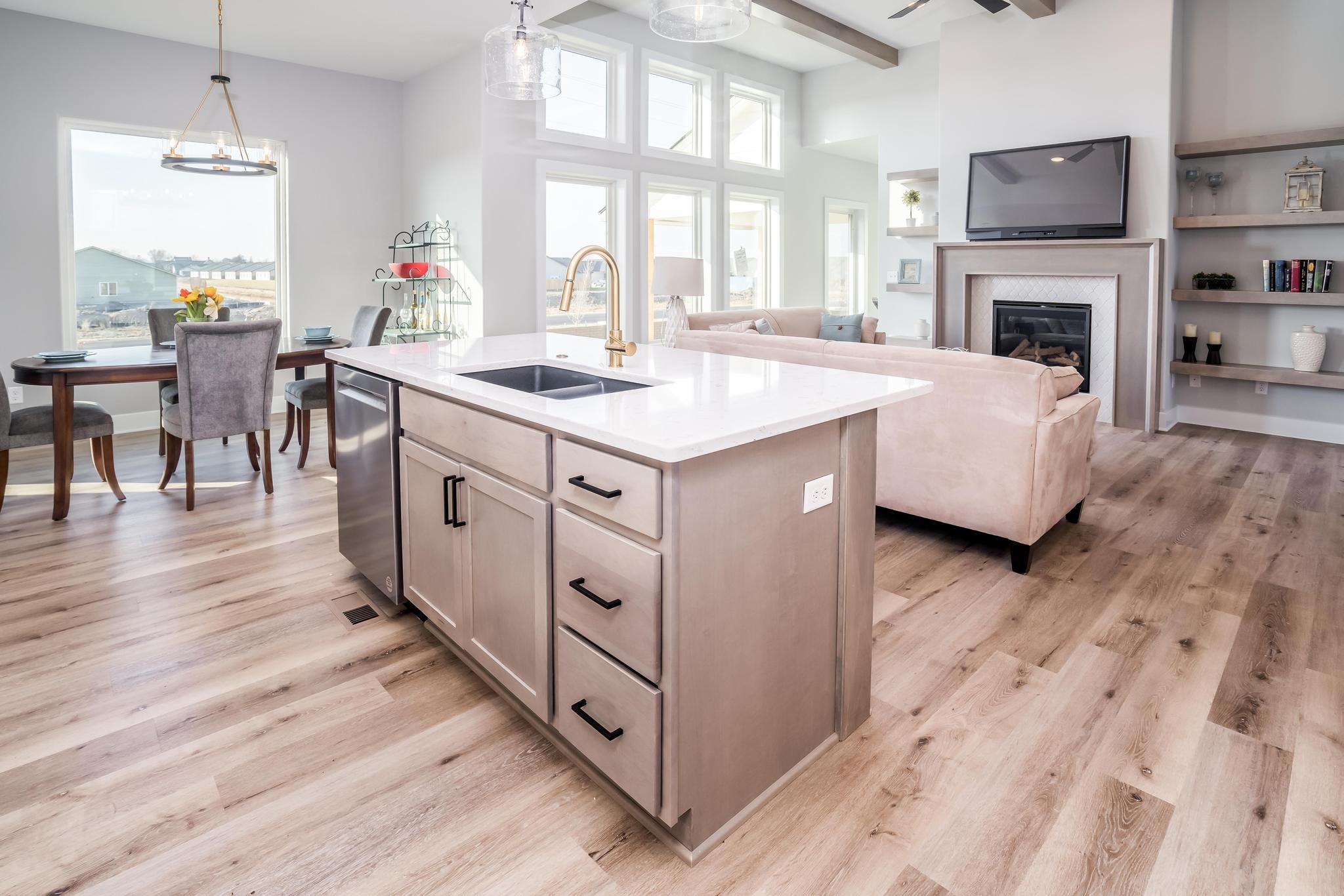 3141 North Pine Grove Circle Wichita, KS 67205 - Photo 11 of 34