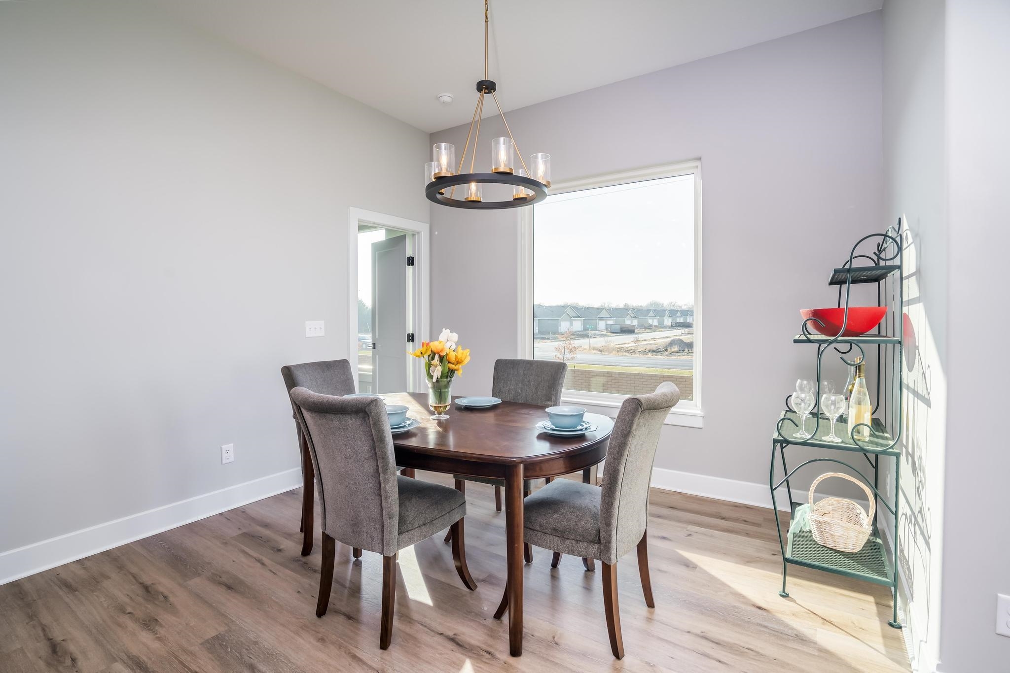 3141 North Pine Grove Circle Wichita, KS 67205 - Photo 12 of 34