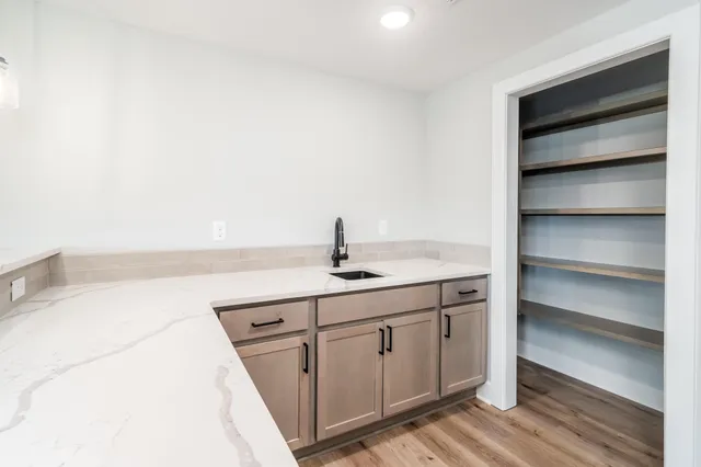 $465,381 | 3141 North Pine Grove Circle, Wichita, KS 67205