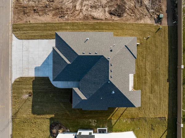 $465,381 | 3141 North Pine Grove Circle, Wichita, KS 67205