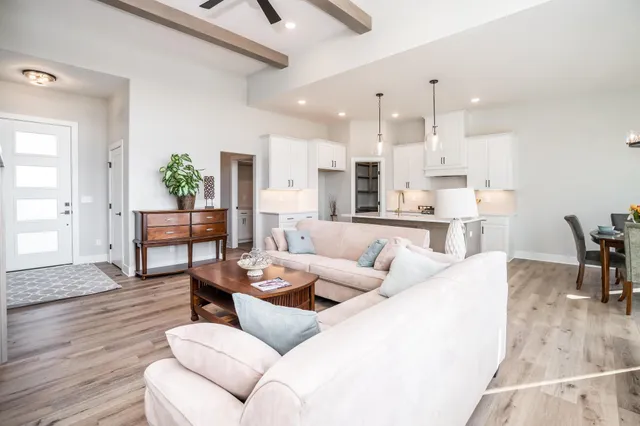 $465,381 | 3141 North Pine Grove Circle, Wichita, KS 67205