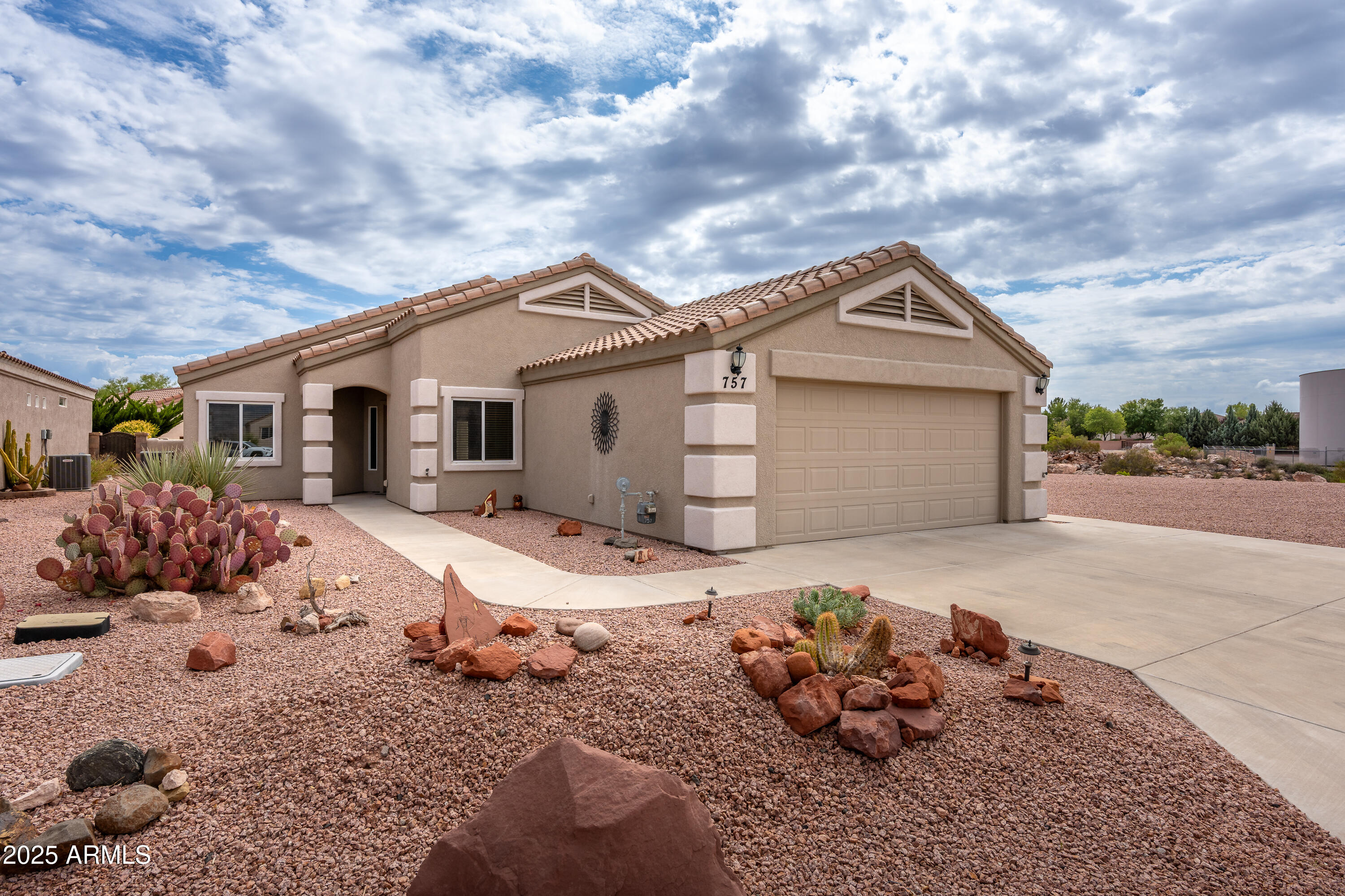 757 South Rainbow Ridge Drive Cornville, AZ 86325 - Photo 1 of 40 757 S Rainbow Ridge Dr Cornville AZ-16