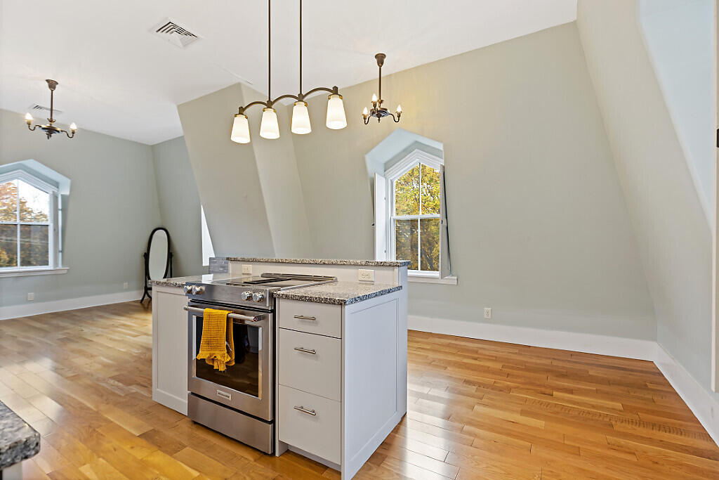 15 Middle Street, Unit 3 Hallowell, ME 04347 - Photo 15 of 57