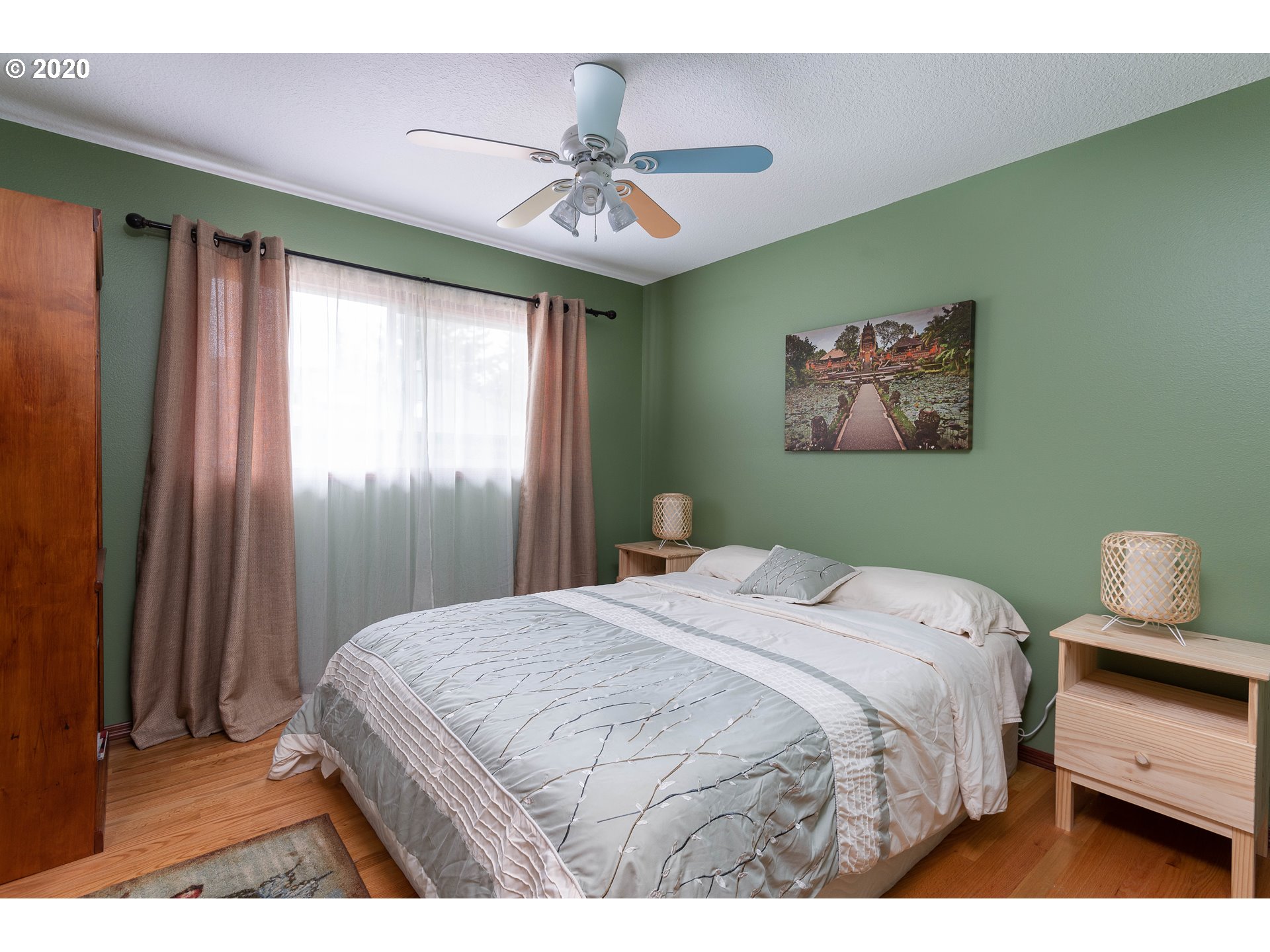 1820 Southwest Logan Street Portland, OR 97219 - Photo 11 of 29 Gallery Image 11