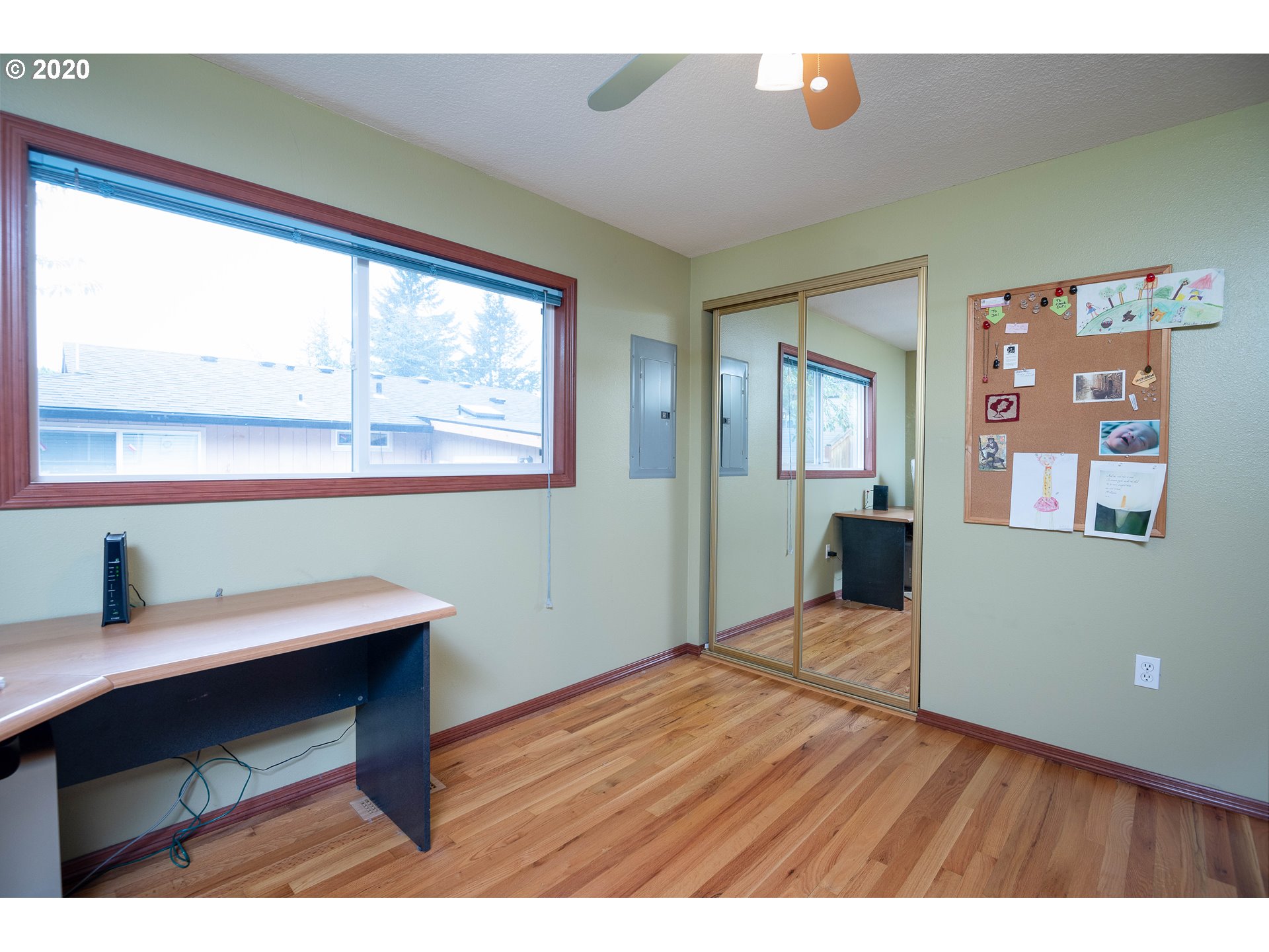 1820 Southwest Logan Street Portland, OR 97219 - Photo 15 of 29 Gallery Image 15