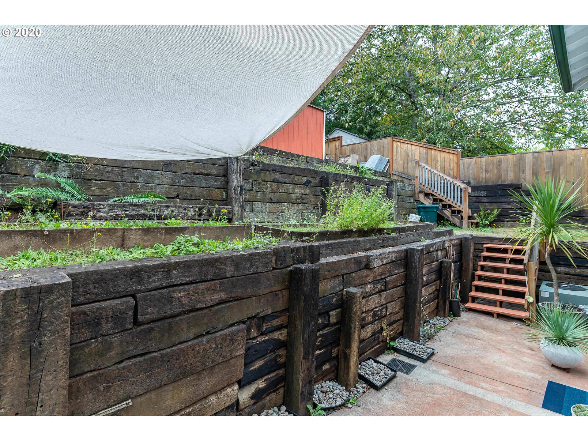 1820 Southwest Logan Street Portland, OR 97219 - Photo 22 of 29 Gallery Image 22