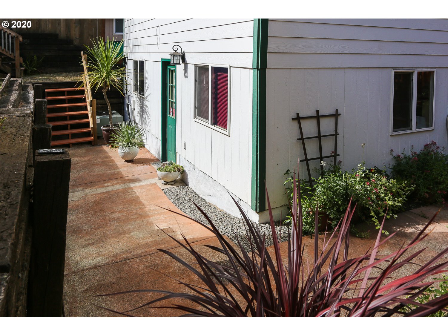 1820 Southwest Logan Street Portland, OR 97219 - Photo 29 of 29 Gallery Image 29