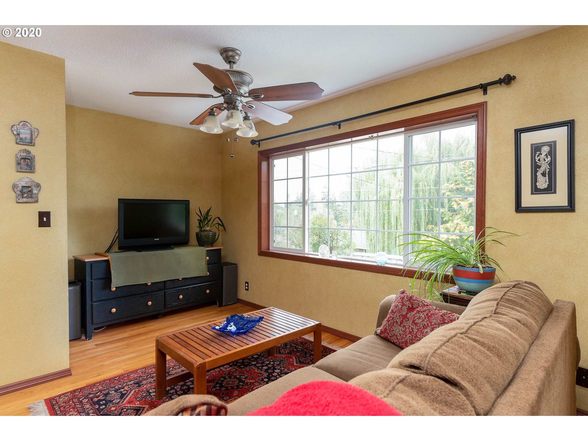 1820 Southwest Logan Street Portland, OR 97219 - Photo 5 of 29 Gallery Image 5