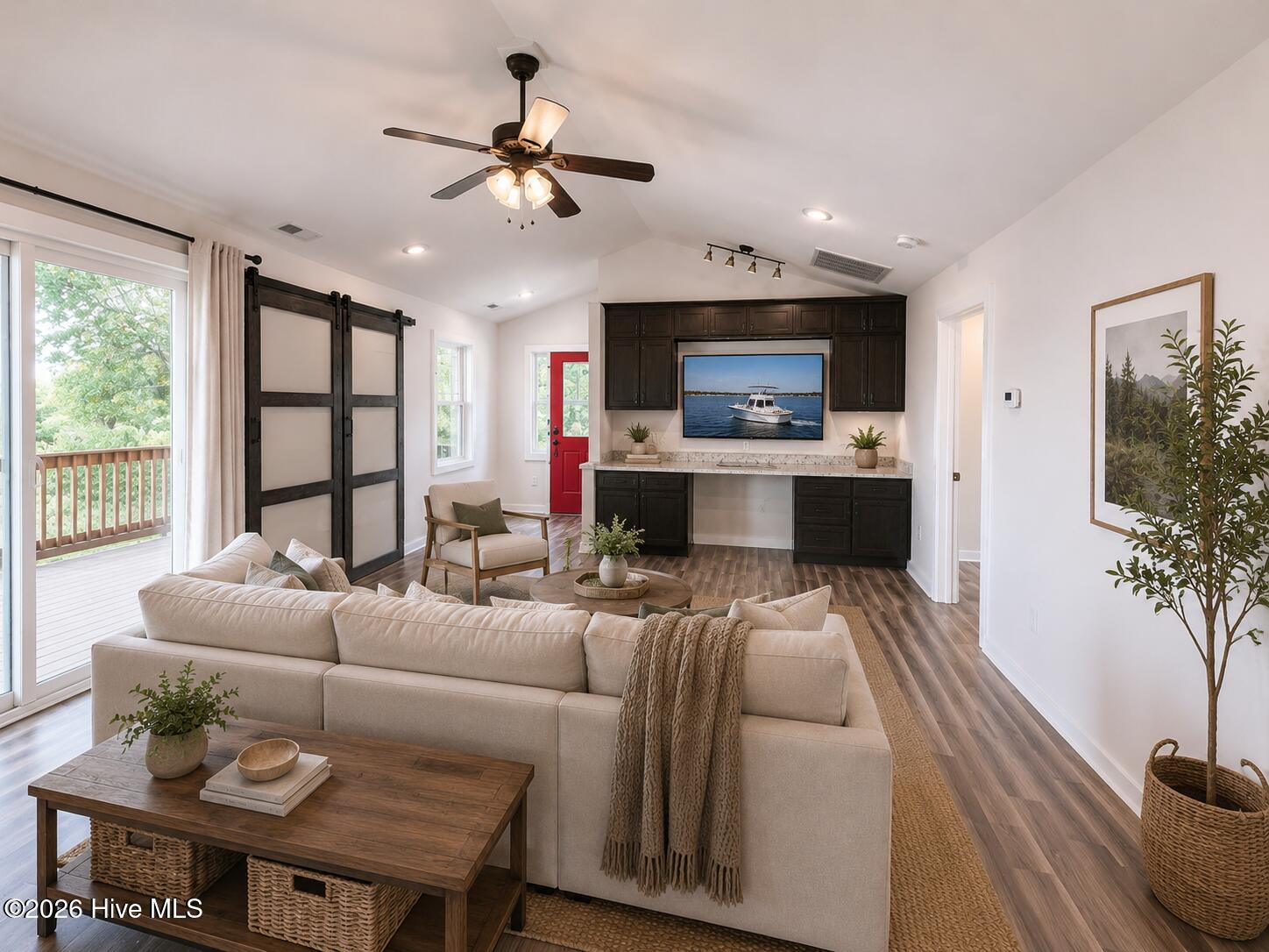 511 North B Street Bridgeton, NC 28519 - Photo 10 of 26 Living Room - Virtually Staged