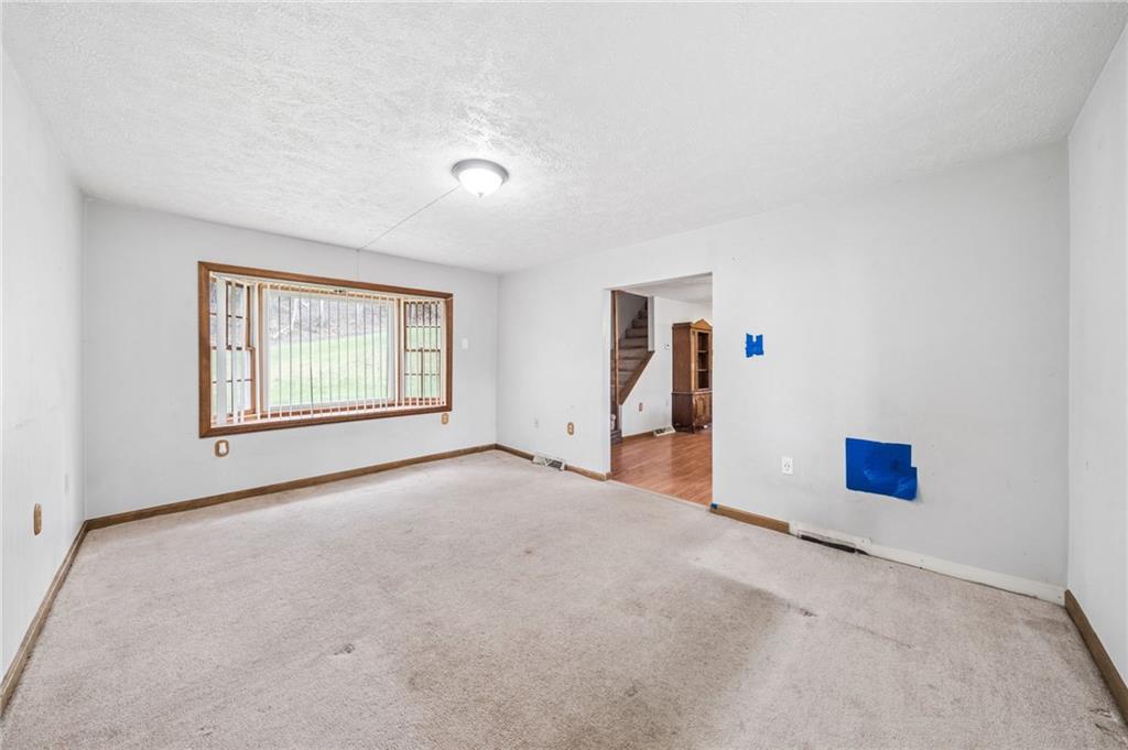 208 Old Mill Road Apollo, PA 15613 - Photo 10 of 36