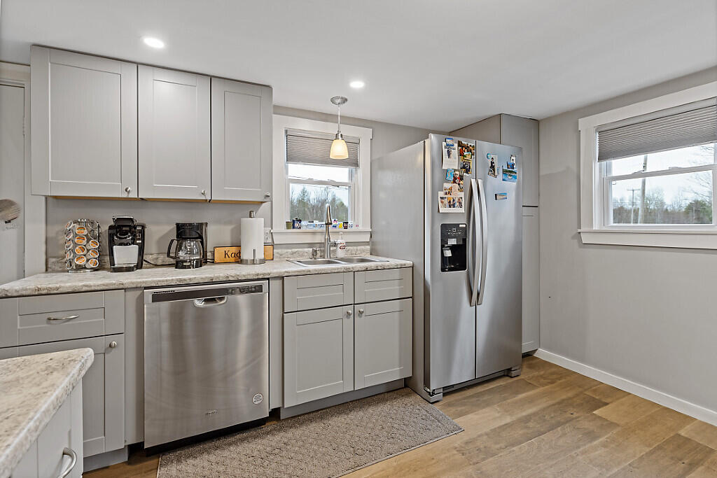 622 Waterville Road Unity, ME 04988 - Photo 9 of 19 Kitchen