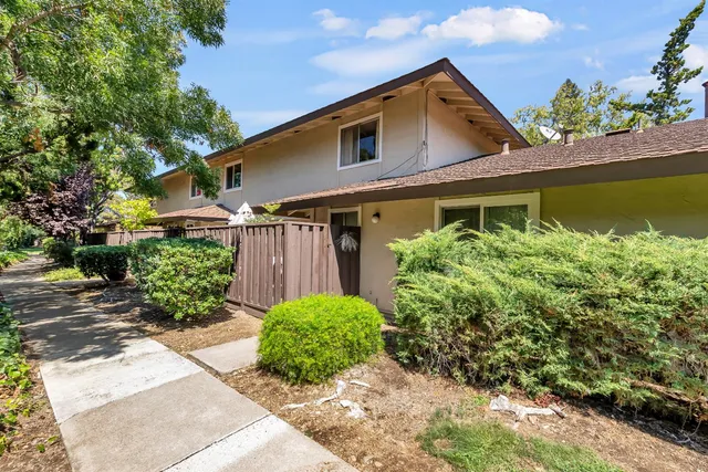 $745,000 | 4994 Peach Terrace, Campbell, CA 95008