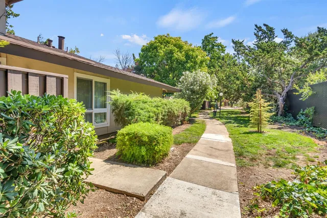 $745,000 | 4994 Peach Terrace, Campbell, CA 95008