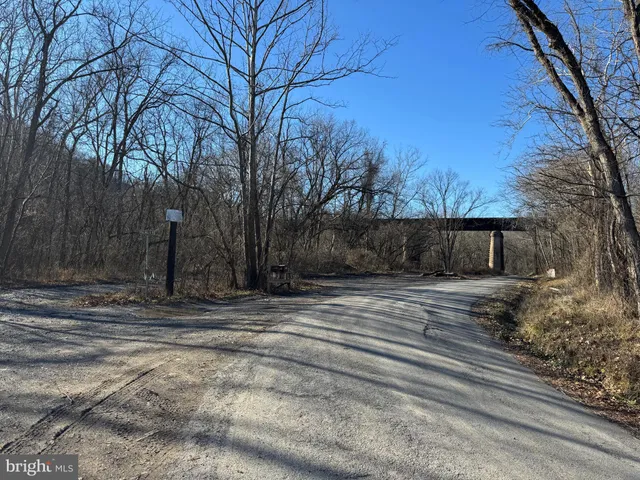 $39,000 | Magnolia Road, Great Cacapon, WV 25422