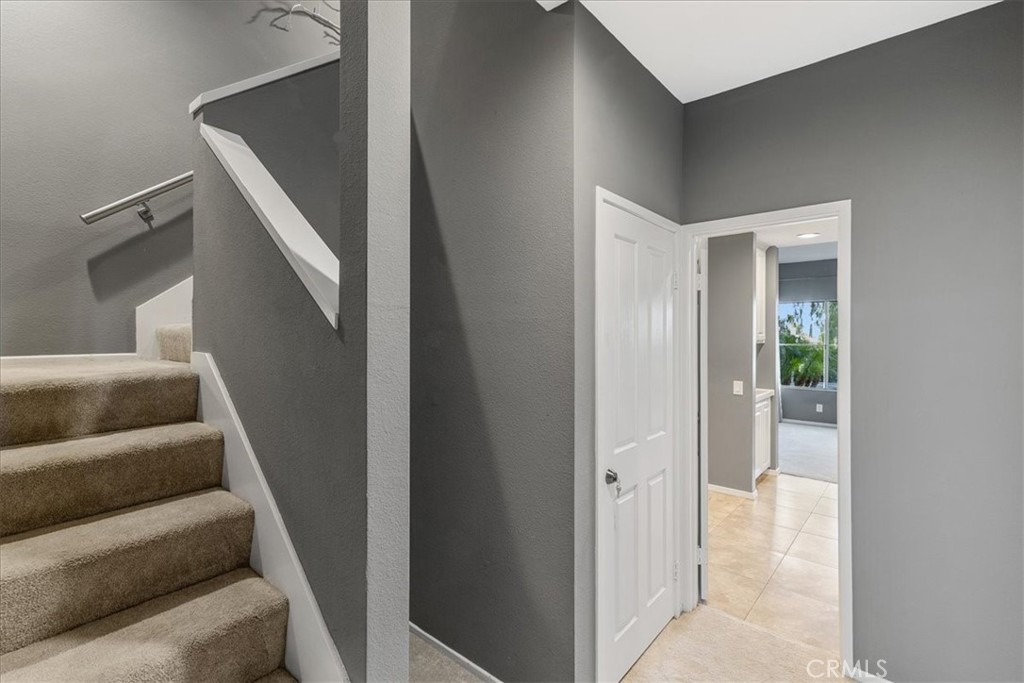 4 Logo Vista Dana Point, CA 92629 - Photo 20 of 44 a view of entryway