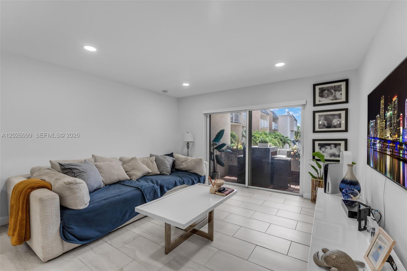 7765 Southwest 86th Street, Unit F2205 Miami, FL 33143 - Photo 2 of 35