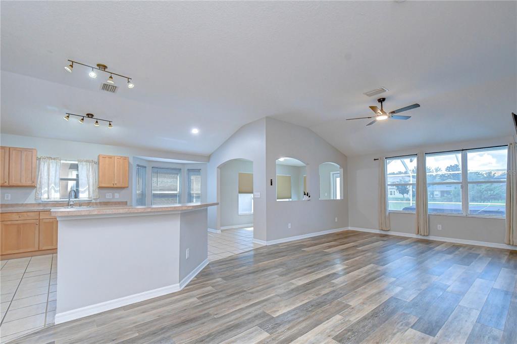 11117 Rodeo Lane Riverview, FL 33579 - Photo 6 of 32 Gallery Image 6
