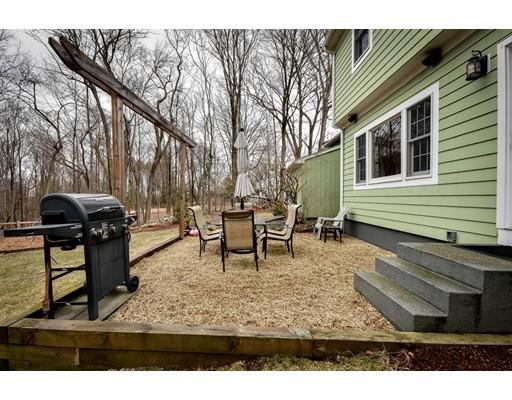 897 Salem End Road Framingham, MA 01702 - Photo 25 of 27 a view of a bench in the backyard