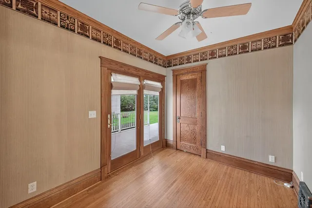 $359,900 | 200 1st Avenue Northwest, Pine Island, MN 55963