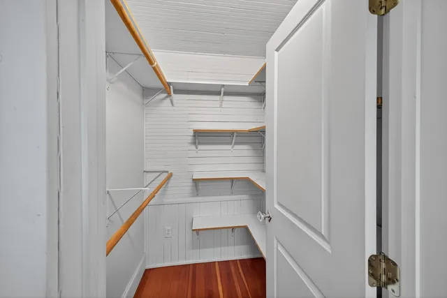 $359,900 | 200 1st Avenue Northwest, Pine Island, MN 55963