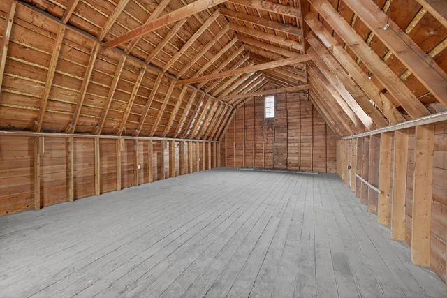 $359,900 | 200 1st Avenue Northwest, Pine Island, MN 55963