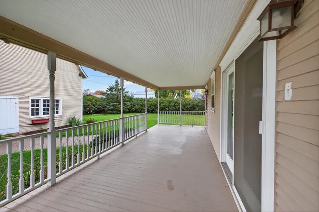 $359,900 | 200 1st Avenue Northwest, Pine Island, MN 55963