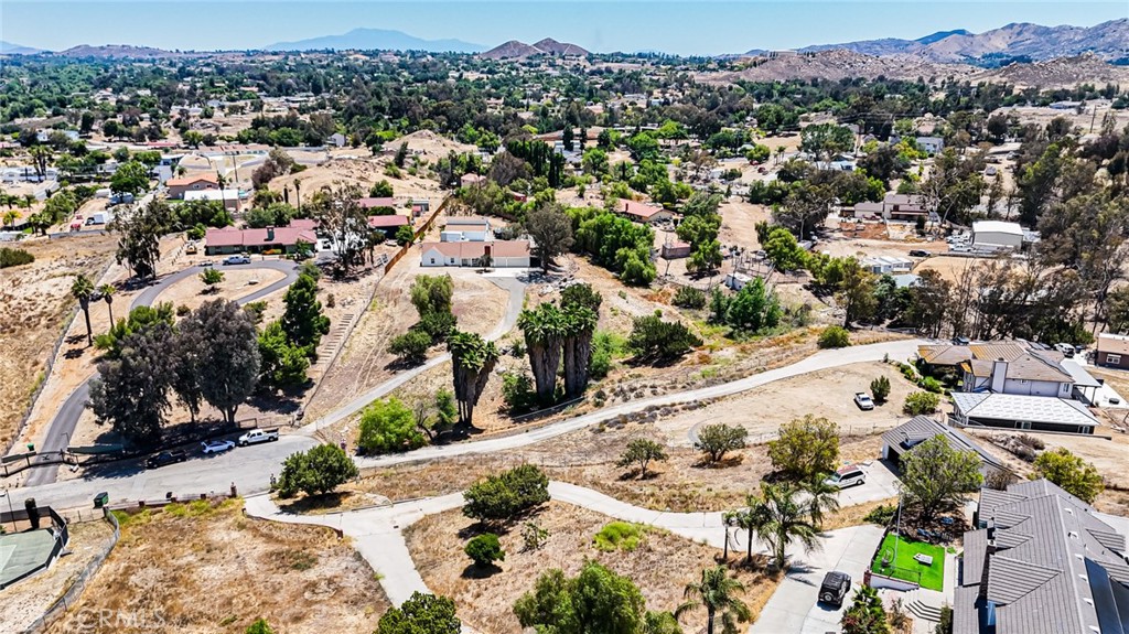 18570 Halter Lane Riverside, CA 92504 - Photo 62 of 63 Amazing Neighborhood View