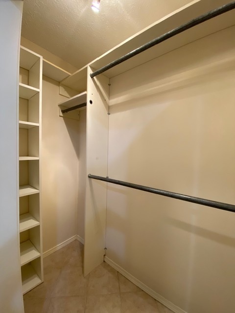 11426 East Radisson Road Mount Vernon, IL 62864 - Photo 25 of 56 a view of an empty walk in closet