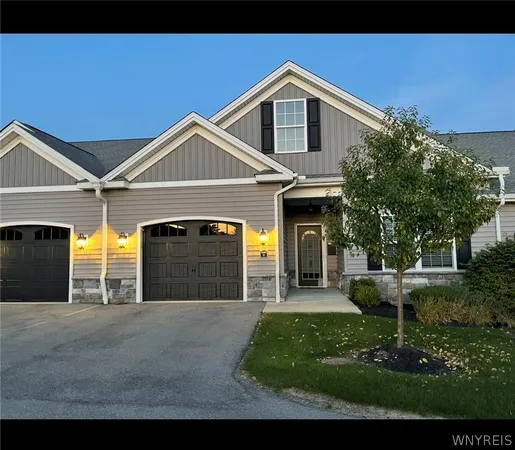 $2,850 | 5281-5287 Chestnut Ridge Road, Orchard Park, NY 14127