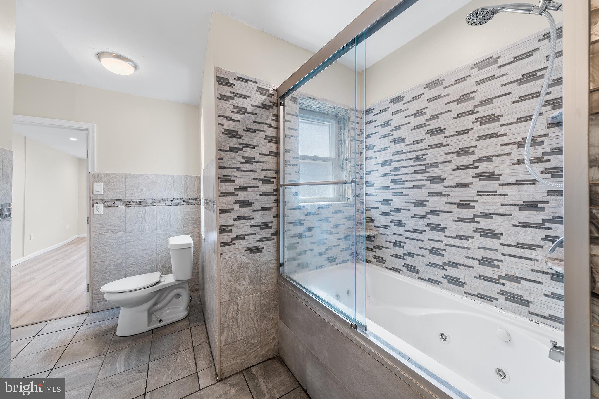 2003 South 7th Street, Unit 2 Philadelphia, PA 19148 - Photo 23 of 27