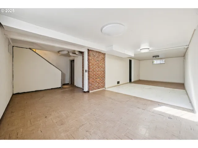 $395,000 | 1115 Northeast 106th Avenue, Portland, OR 97220