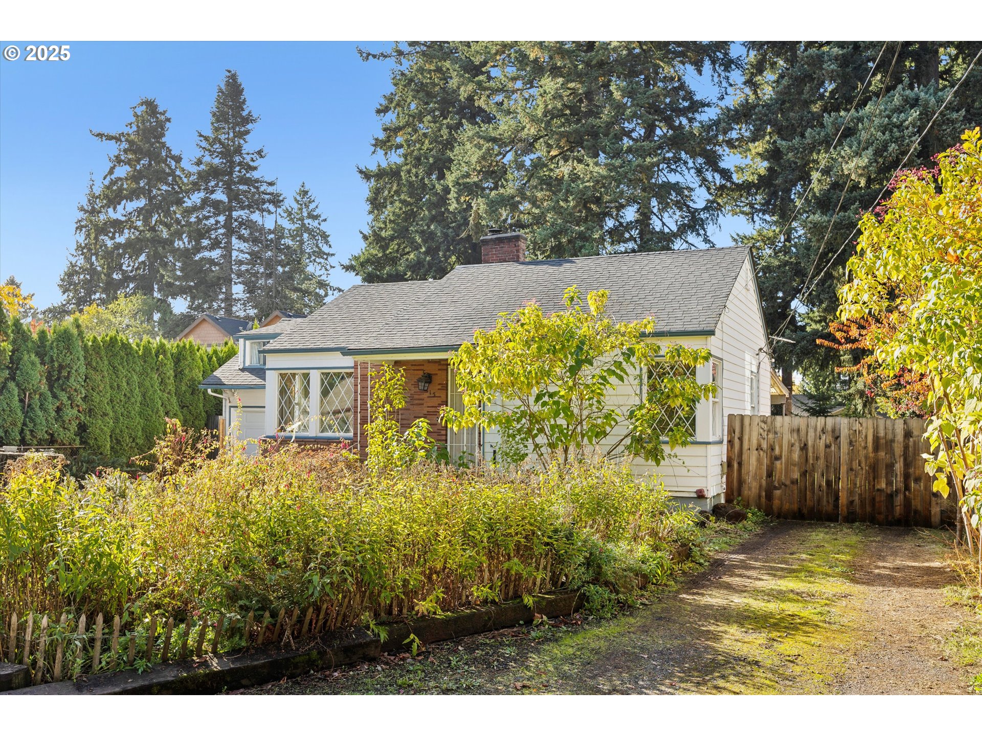 1115 Northeast 106th Avenue Portland, OR 97220 - Photo 7 of 46 a view of swimming pool with a garden