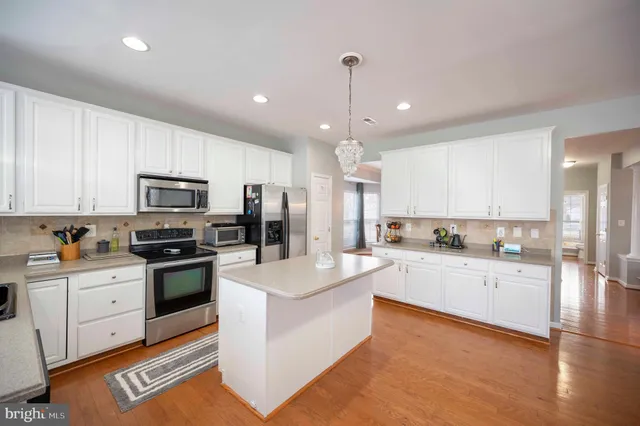 $549,000 | 424 Prospect Hill Boulevard, Charles Town, WV 25414