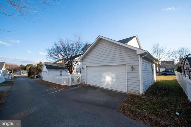 $549,000 | 424 Prospect Hill Boulevard, Charles Town, WV 25414