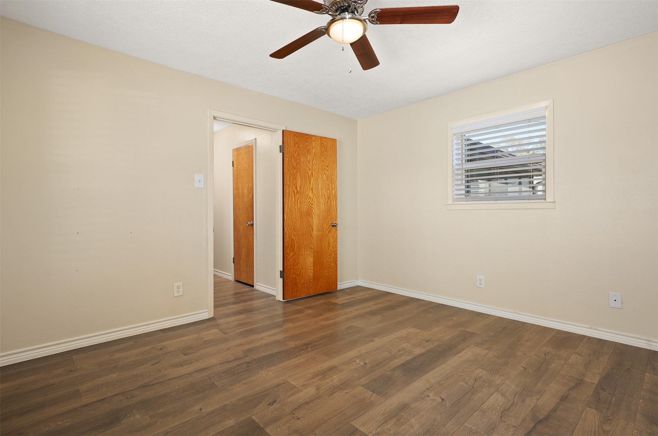 1807 Marlock Lane Pasadena, TX 77502 - Photo 19 of 30