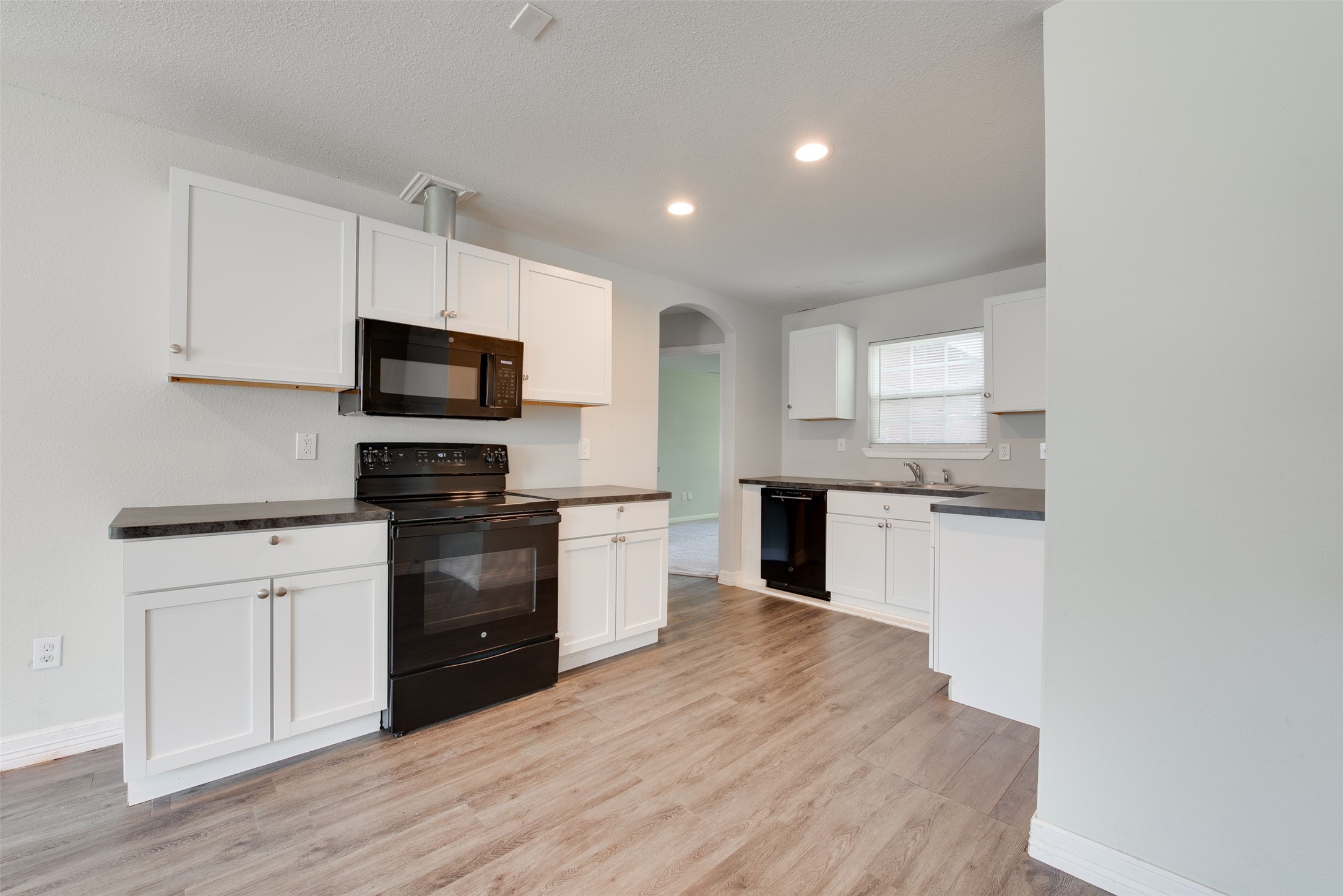 7601 Springdale Street Houston, TX 77028 - Photo 14 of 25