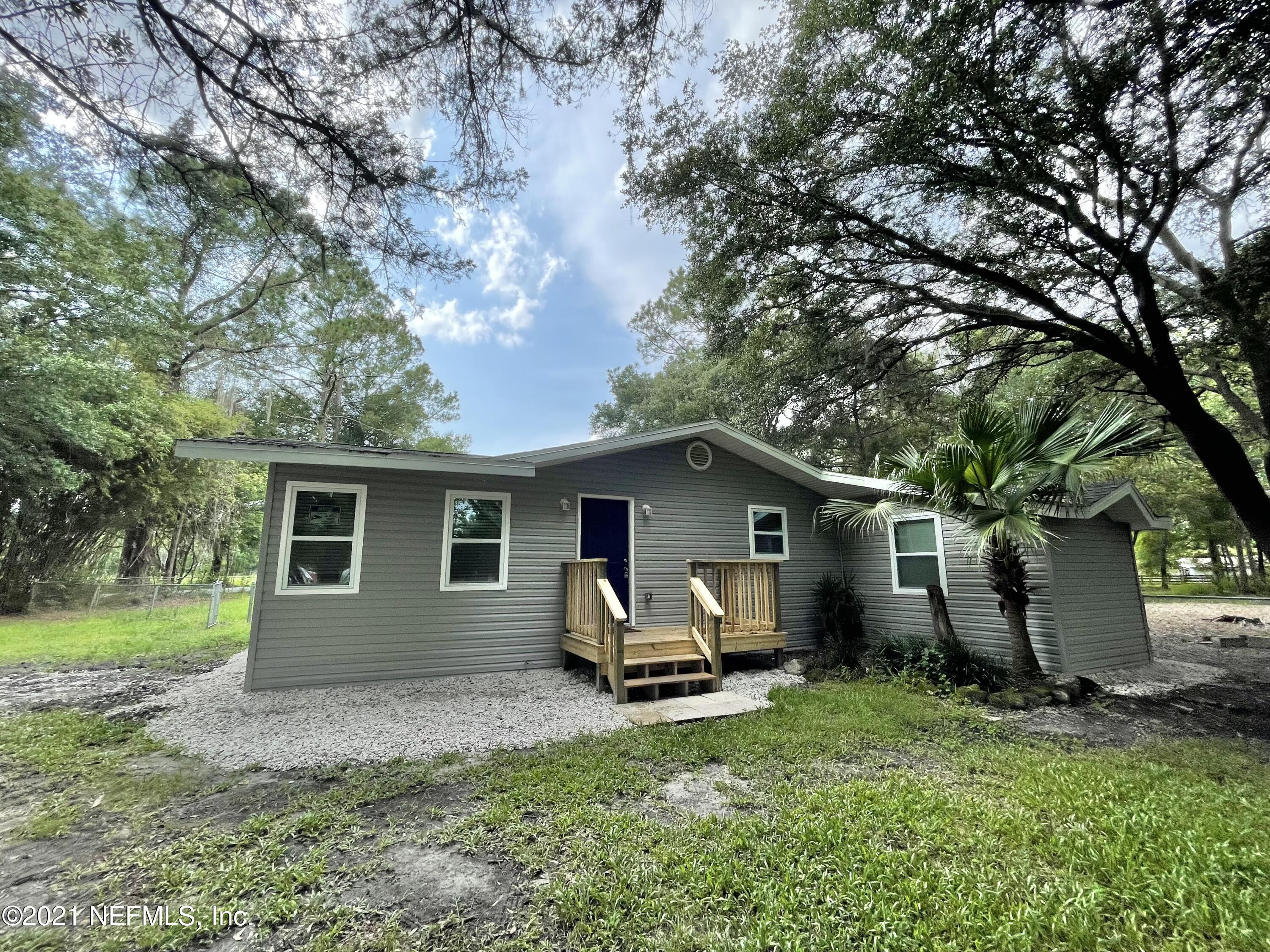 607 West Market Road Starke, FL 32091 - Photo 1 of 17 Front